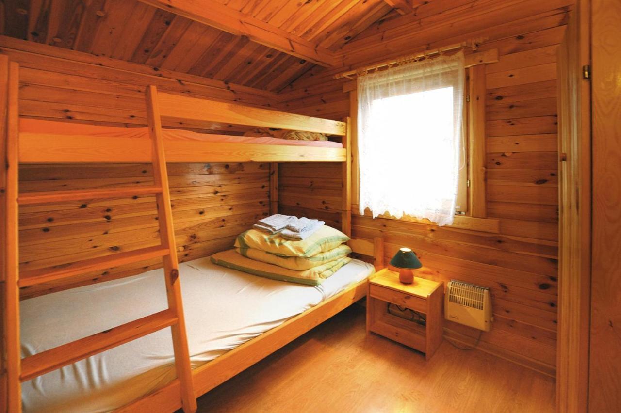 Holiday Home Close To The Lake Shore, Dabrowica Dabrowica  Экстерьер фото
