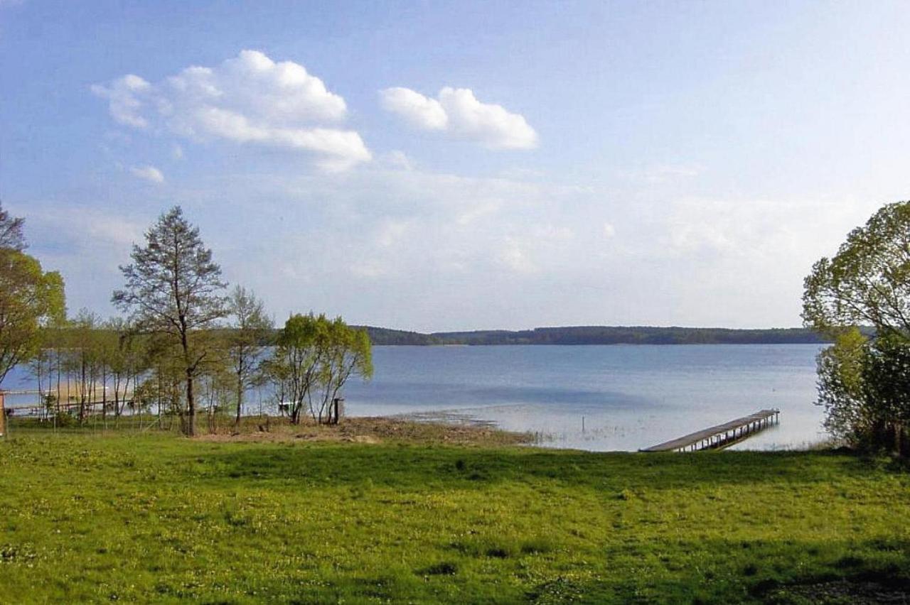 Holiday Home Close To The Lake Shore, Dabrowica Dabrowica  Экстерьер фото