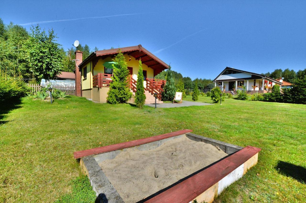 Holiday Home Close To The Lake Shore, Dabrowica Dabrowica  Экстерьер фото